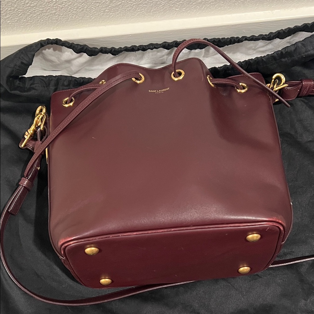 Saint Laurent Emmanuelle Bucket Bag - Picture 8 of 12